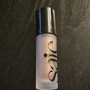 Saie Illuminating Primer - Cream